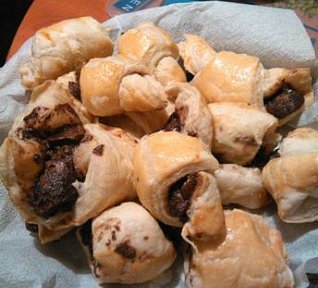 Čokoládové croissanty z listového těsta