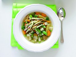 Jarní zeleninová polévka