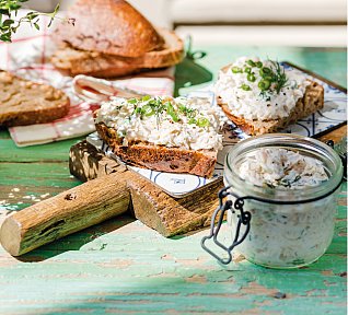 Pomazánka z uzeného pstruha