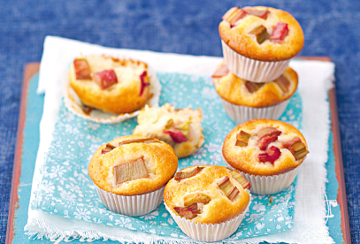 Vanilkové muffiny s rebarborou