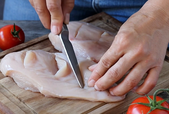 Kuřecí prsa Caprese