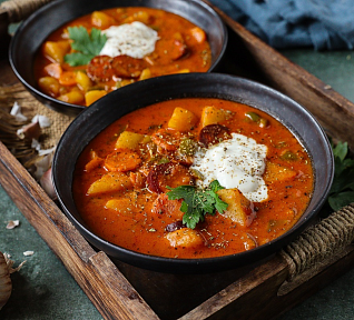 Španělská bramborová polévka