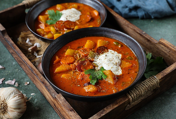 Španělská bramborová polévka