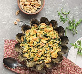 Jemná bylinková nádivka s mandlemi